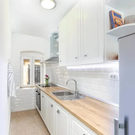 Διαμέρισμα Lilly With Amazing View Χβαρ