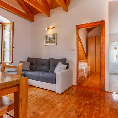 Διαμέρισμα Lilly With Amazing View *