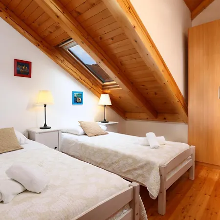 Διαμέρισμα Lilly With Amazing View