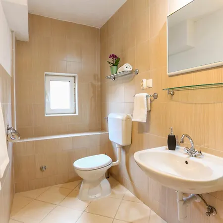 Διαμέρισμα Lilly With Amazing View *