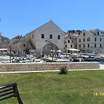 Lilly With Amazing View Hvar Town