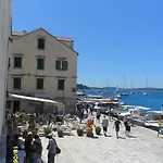 Lilly With Amazing View Hvar Town
