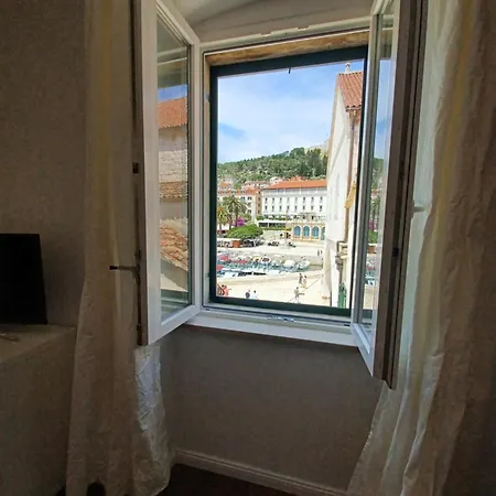 Lilly With Amazing View Apartamento *