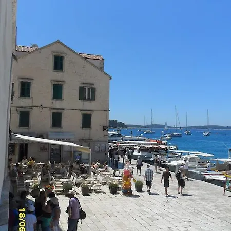 Lilly With Amazing View Hvar Town
