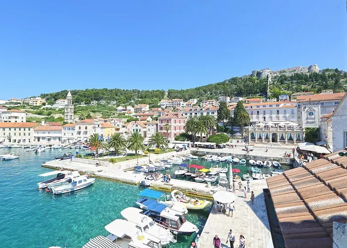 Lilly With Amazing View Hvar Town
