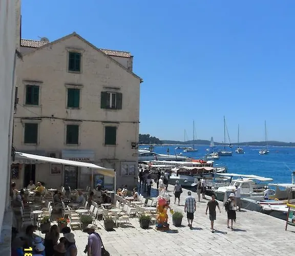 Lilly With Amazing View Hvar Town