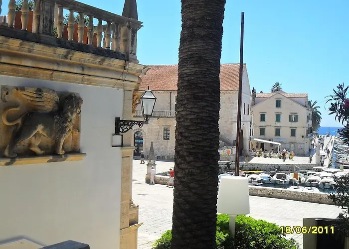 Lilly With Amazing View Hvar Town